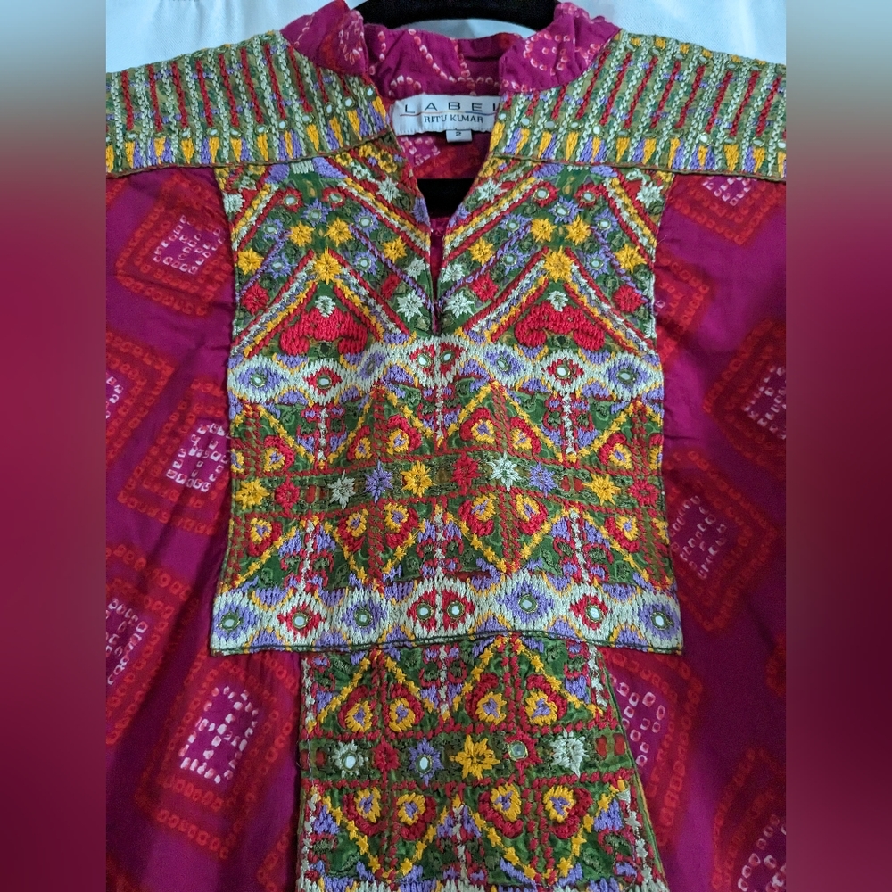 Label Ritu Kumar Multicolor Embroidered 3/4 Sleeve Short Tunic Dress Small size2